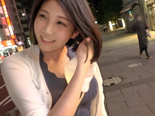 【ナンパした巨乳OL】 上品な雰囲気とは裏腹にエロいカラダ！ 服を脱がせばGカップの爆乳がお目見え！ 即ハメで乱れまくり！
