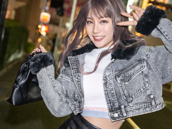 【激カワギャルをゲット！】「ホテル行こっか♡」ナンパ成功！ギャル独特のムーブで男をリードし、チンポに跨って腰振りまくり！イキまくる姿が超エロい！ギャルパワー全開のセックスに興奮必至！