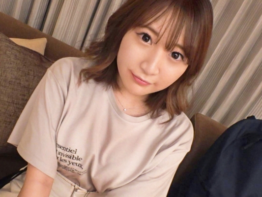 【ナンパ即ハメ】『もう…激しすぎるよ…』美ボディ美少女がピストン責めでおマンコ大洪水！ 街で見つけた尻軽ギャルが、激しいセックスに感じまくり！ 素人娘の淫らな喘ぎ声がたまらない！！♡