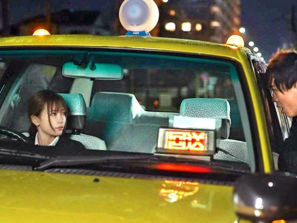 【危険な同棲生活】『家、来る？』好奇心からナンパ男を自宅に招いたタクシードライバー女子が、必死のアピールに負けて中出しセックス！日常から非日常へ、スリル満点の同棲生活が始まる！ドライなはずの彼女が、男のアプローチに徐々に堕ちていく…！