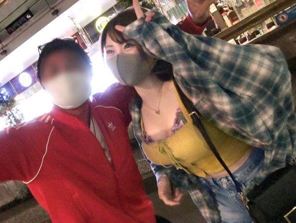 【裏切りビッチギャルの本性】『彼氏？いるけど…』デカ乳白ギャルがマチアプで男漁り！彼氏持ちなのにナンパにノリノリで、経験豊富な腰使いで淫猥な騎乗位披露！エグいほどにエロいビッチっぷりに驚愕！♡