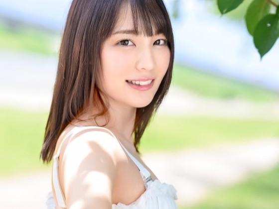 【制服美少女の危険なアルバイト】『もう…ダメ…』純粋無垢なJKが裏バイトでエッチなコスプレさせられ、恥ずかしがりながらもフェラでご奉仕♥制服の下はスク水で、無防備なカラダを弄ばれる！