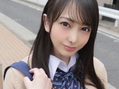 【制服美少女のドM覚醒】19歳のコスプレ好き美少女がイラマチオ初体験！デカチンで喉奥を開発され、マゾの才能が開花！制服姿で快楽に喘ぐ姿は必見！！