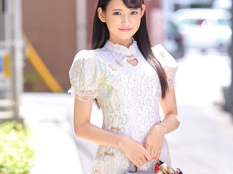 【素人宅訪問】圧倒的美少女がスレンダーボディで素人男性を誘惑！濃厚セックスで悶絶必至の夢コラボ♥