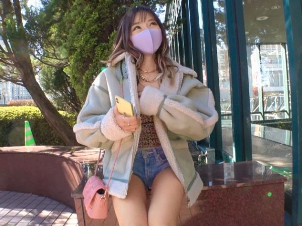 【車内即ハメギャル】スレンダー美脚ギャルと移動中に我慢できずデカチン激ピストン!車内で盛り合うエロすぎファック♥