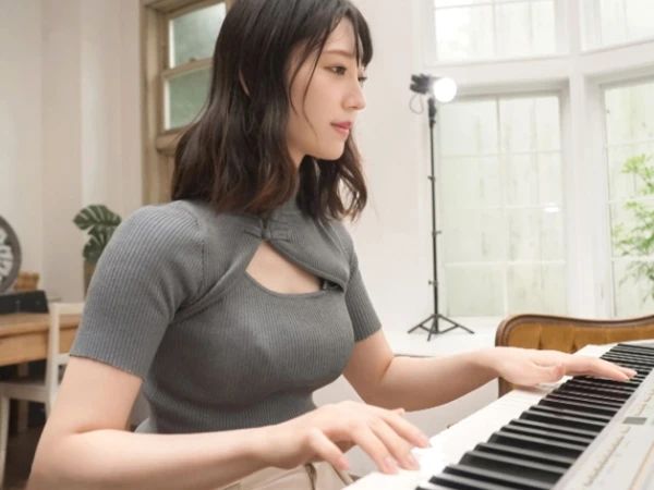【美少女の淫らな本能】ベロチュー＆じゅぽフェラでアソコはもうビショビショ！チンポを欲しがるエロモード全開の連続絶頂セックス！！