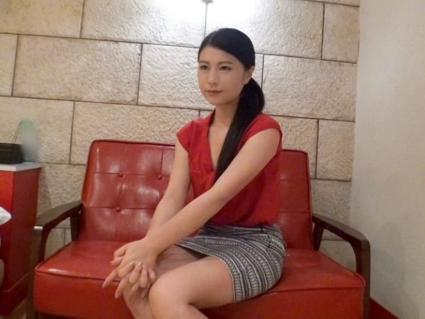 【建設会社のお姉さん】『チンポちょうだい…ッ！』痴女全開の事務員が本能むき出しでセックスを貪る！むしゃぶりつきたがるフェラと、男を翻弄するエロテクで男を骨抜きにする素人ハメ撮り動画♡
